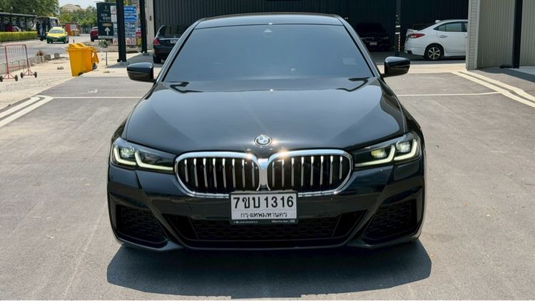 รถ BMW Series 5 520d สี ดำ