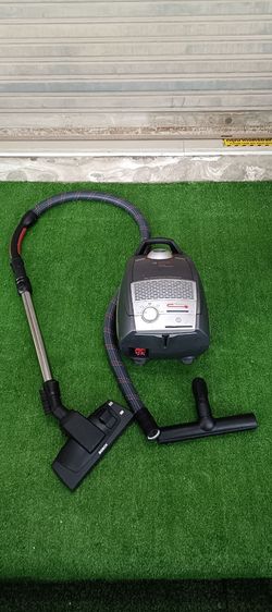 เครื่องดูดฝุ่น BOSCH