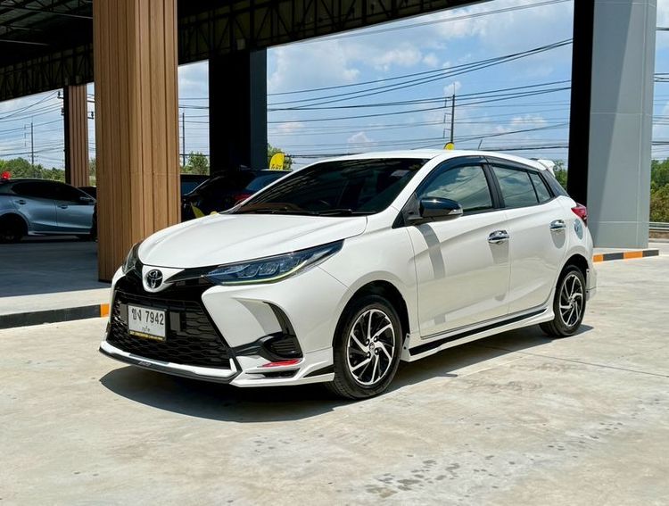 Toyota Yaris 2021 1.2 Sport Sedan เบนซิน ไม่ติดแก๊ส เกียร์อัตโนมัติ ขาว