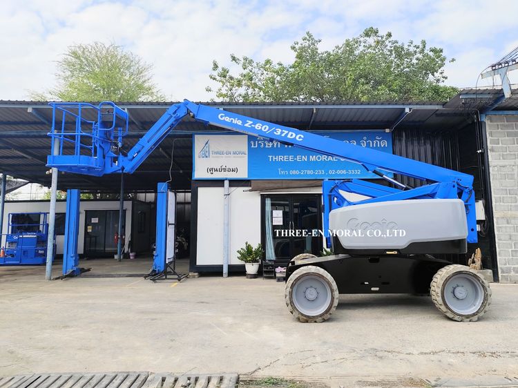 รถกระเช้า Boom Lift Genie Z60-37DC