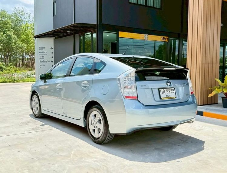 Toyota Prius 2011 1.8 Hybrid Top Grade Sedan ไฮบริด ไม่ติดแก๊ส เกียร์อัตโนมัติ เทา รูปที่ 4