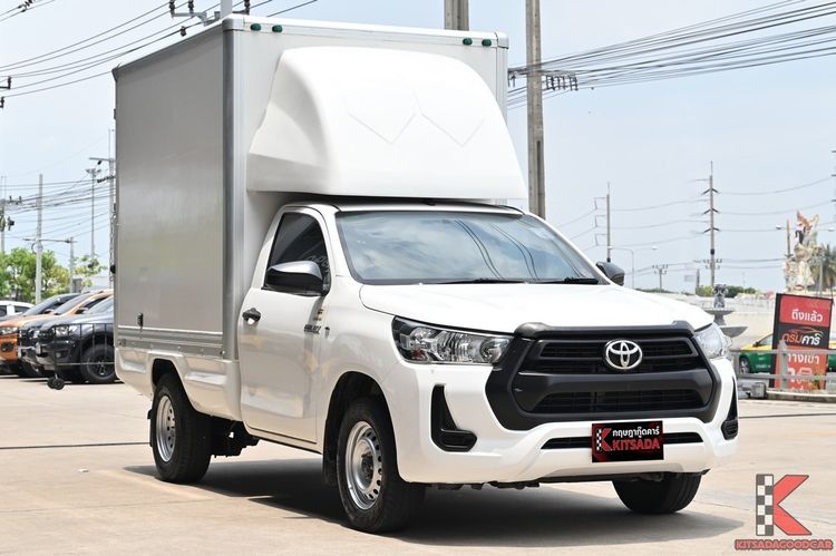 Toyota Hilux Revo 2021 2.4 Entry Pickup ดีเซล ไม่ติดแก๊ส เกียร์ธรรมดา ขาว