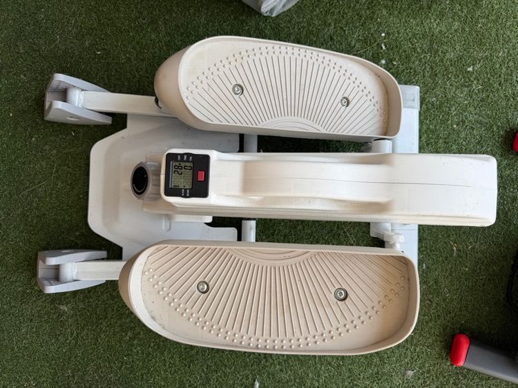 เครื่องฝึกกำลังขา อื่นๆ เครื่องเดินวงรีขนาดเล็ก Mini Elliptical Stepper