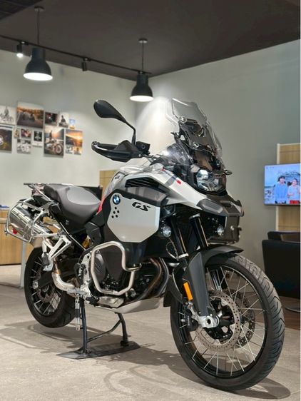 2024 BMW F900 GSA