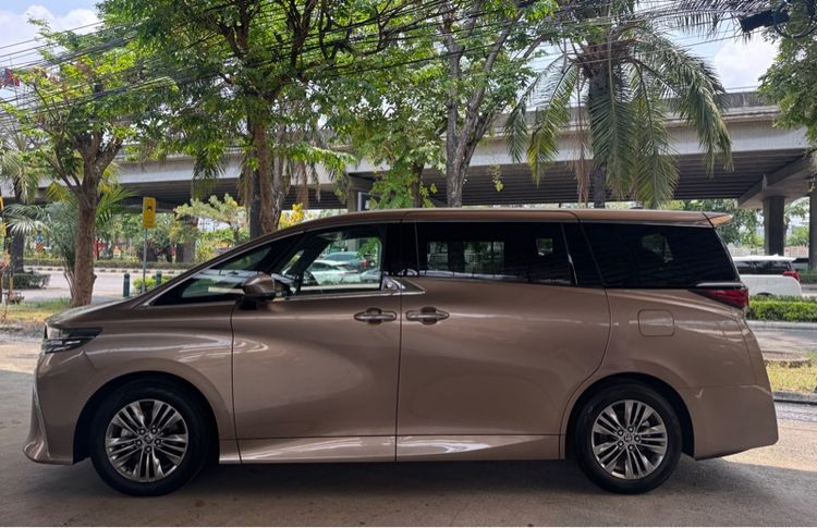 Toyota Alphard 2025 2.5 เบนซิน เกียร์อัตโนมัติ ทอง รูปที่ 2