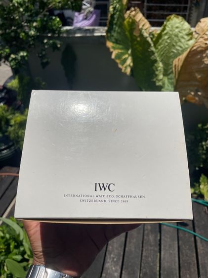 กล่องIWC