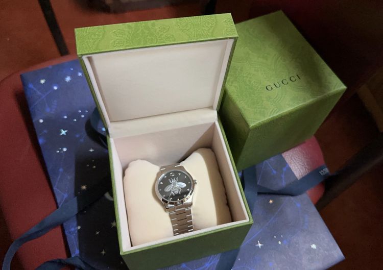 Gucci G-Timeless Bee watch 38mm. รูปที่ 3
