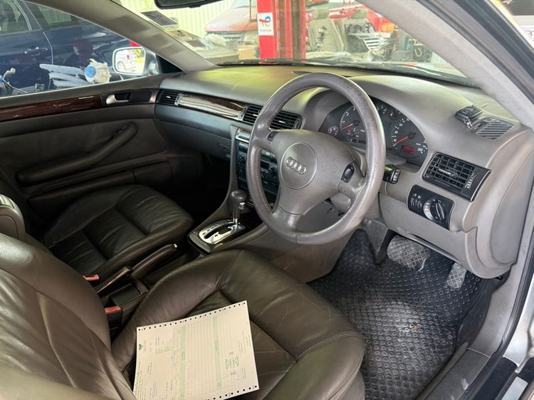 Audi Audi A6  2002 2.4 Sedan เบนซิน ไม่ติดแก๊ส เกียร์อัตโนมัติ บรอนซ์เงิน รูปที่ 3