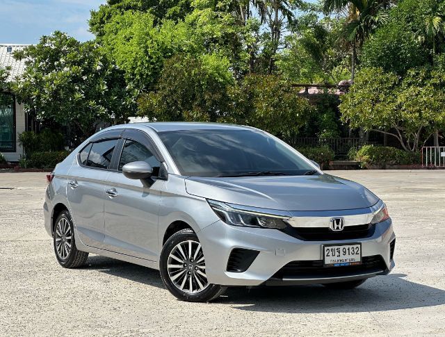 รถ Honda City 1.0 SV สี บรอนซ์เงิน