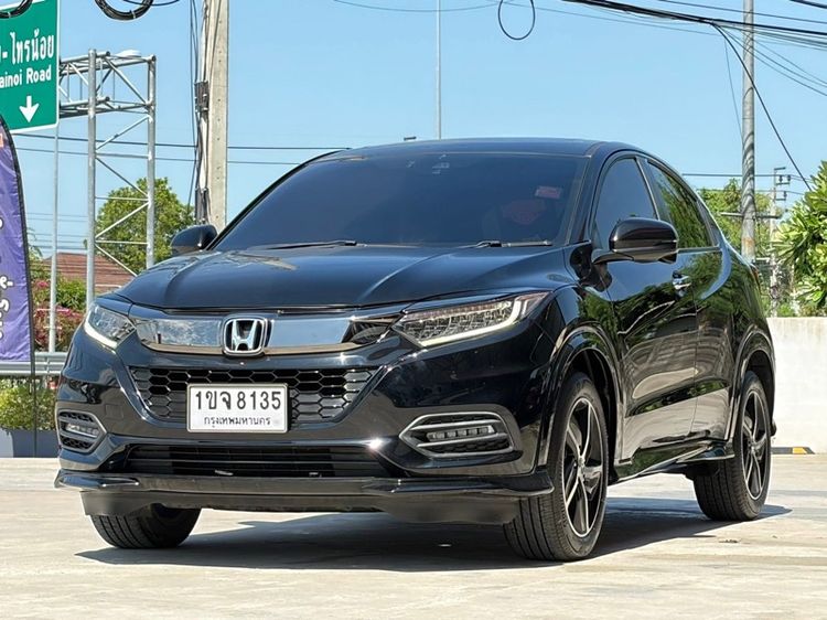 Honda HR-V 2020 1.8 RS Utility-car เบนซิน ไม่ติดแก๊ส เกียร์อัตโนมัติ ดำ รูปที่ 3