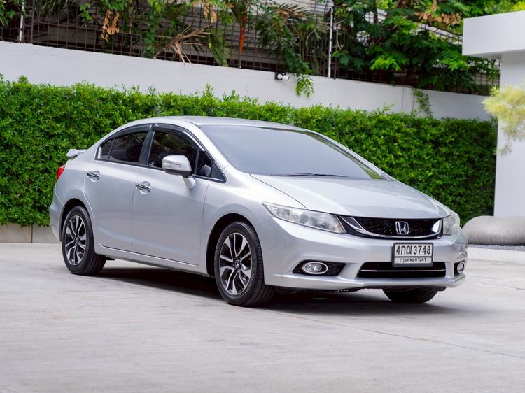 Honda Civic 2015 1.8 E i-VTEC Sedan เบนซิน ไม่ติดแก๊ส เกียร์อัตโนมัติ บรอนซ์เงิน