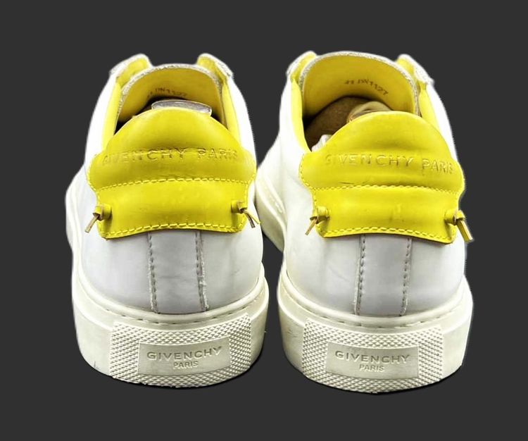 GIVENCHY PARIS New City low-top Sneakers in Leather  รูปที่ 8