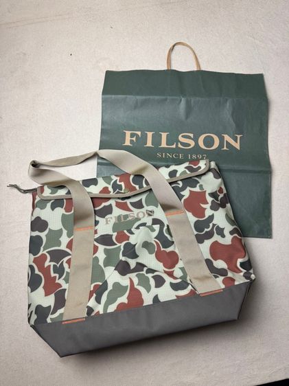 กระเป๋า Filson Scout Tote Bag ในสี Shrub Camo