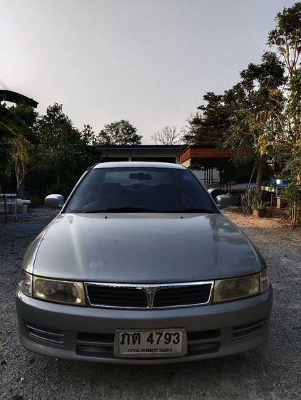 Mitsubishi Lancer 2000 1.6 GLXi LTD Sedan เบนซิน เกียร์อัตโนมัติ เทา รูปที่ 4