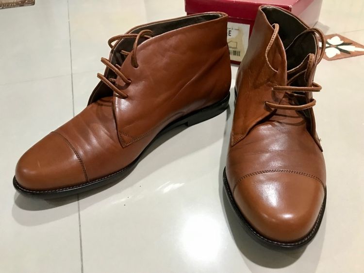 รองเท้าบูท น้ำตาล UK 5 | EU 38 | US 6.5 อื่นๆ ลดราคา BALLY ของแท้ รองเท้าสตรี หนังแท้นุ่มๆ มือสอง