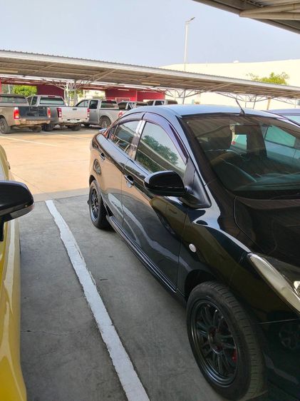 Mazda Mazda 2 2012 1.3 High Plus Sedan เบนซิน ไม่ติดแก๊ส เกียร์อัตโนมัติ ดำ รูปที่ 3