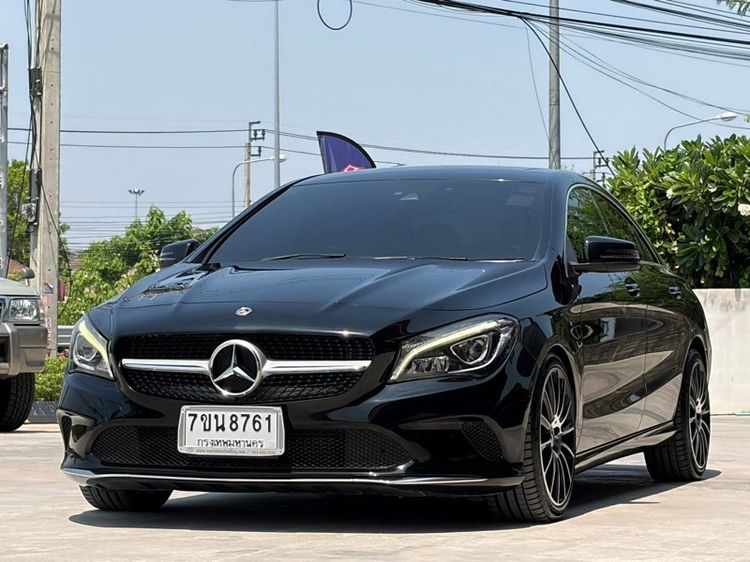 Mercedes-Benz CLA-Class 2017 CLA200 Sedan เบนซิน ไม่ติดแก๊ส เกียร์อัตโนมัติ ดำ รูปที่ 3