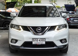 2016 NISSAN X-TRAIL 2.0 V 4WD รถบ้าน มือเดียว สภาพดีมาก ไม่เคยชน