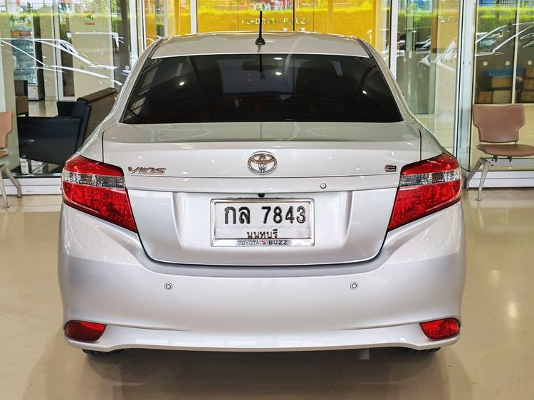 Toyota Vios 2015 1.5 E Sedan เบนซิน ไม่ติดแก๊ส เกียร์อัตโนมัติ บรอนซ์เงิน รูปที่ 4