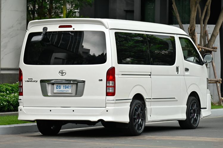 Toyota Ventury 2013 2.7 V Van เบนซิน LPG เกียร์อัตโนมัติ ขาว รูปที่ 4