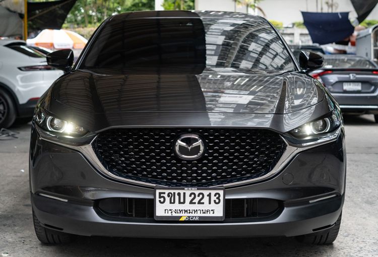 รถ Mazda CX-30 2.0 Carbon Edition สี เทา