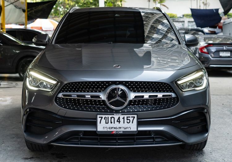 รถ Mercedes-Benz GLA-Class GLA200 สี เทา