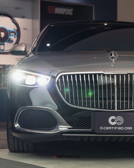 Mercedes-Benz S-Class 2024 S580e Sedan ปลั๊กอินไฮบริด (PHEV) ไม่ติดแก๊ส เกียร์อัตโนมัติ ดำ รูปที่ 2