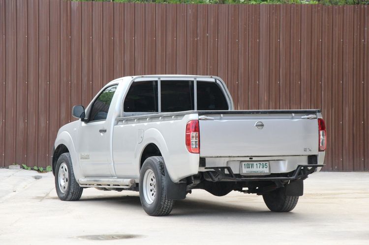 Nissan Navara 2015 2.5 E Pickup ดีเซล ไม่ติดแก๊ส เกียร์ธรรมดา เทา รูปที่ 4