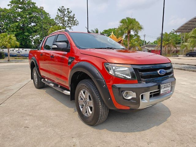 รถ Ford Ranger 2.2 Hi-Rider Wildtrak สี ส้ม