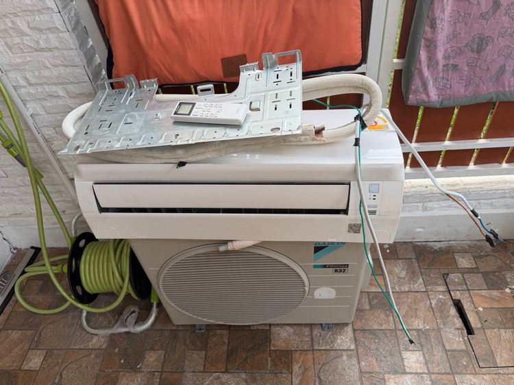 แอร์ติดผนัง เป็นระบบอินเวอร์เตอร์ Daikin แอร์ไดกิ้น