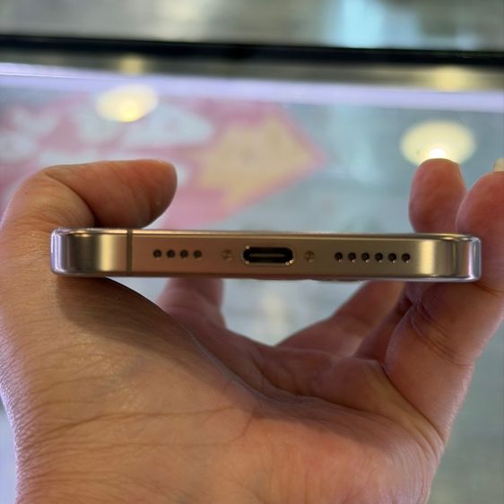 iPhone16 Pro Max 256GB สี Desert Titanium เครื่องศูนย์ สภาพสวยมากๆ ครบยกกล่อง🔥🔥 รูปที่ 6