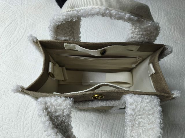 Lululemon bag รูปที่ 9