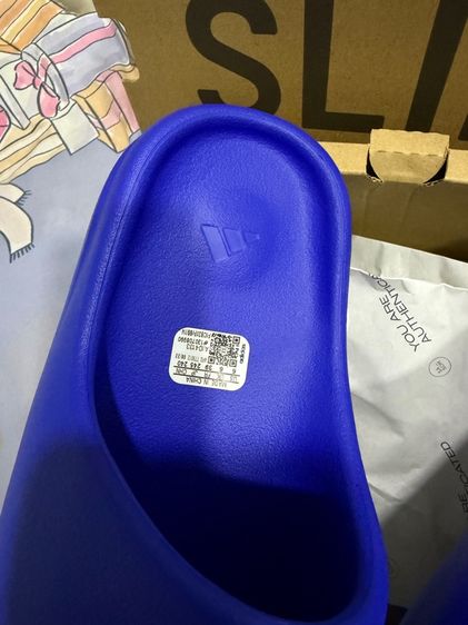 Adidas yeezy Slide Azure  6us 24.5 ของใหม่ รูปที่ 2
