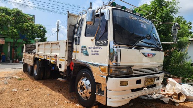 10  ล้อ HINO ขายรถบรรทุก