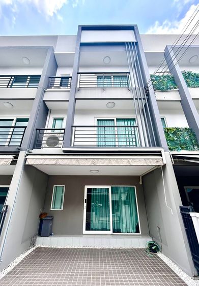 🔥 ขาย ทาวน์โฮม 3 ชั้น บ้านกลางเมือง สวนหลวง ร.9  Baan Klang Muang Suan Luang Rama 9  ทำเลทองบางนา พลังงานดี ฮวงจุ้ยปัง 💰