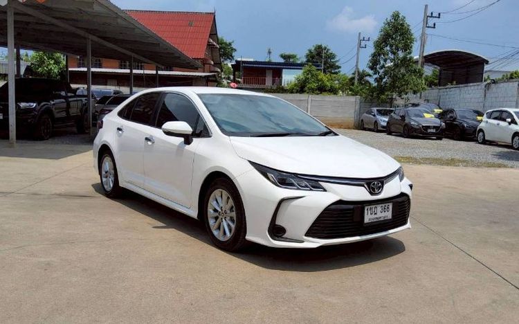 Toyota Altis 2021 1.6 G Sedan เบนซิน ไม่ติดแก๊ส เกียร์อัตโนมัติ ขาว รูปที่ 4