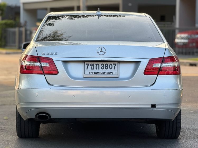Mercedes-Benz E-Class 2012 E200 Sedan เบนซิน ไม่ติดแก๊ส เกียร์อัตโนมัติ บรอนซ์เงิน รูปที่ 4