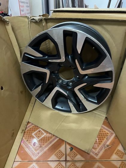 ล้อแม็กมือสอง Toyota Fortuner Legender ขอบ 20 นิ้ว รูปที่ 4