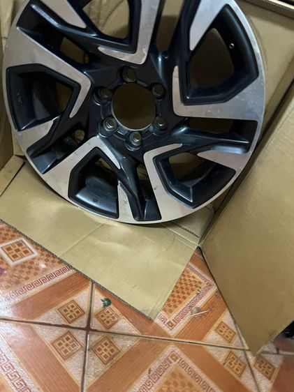 ล้อแม็กมือสอง Toyota Fortuner Legender ขอบ 20 นิ้ว รูปที่ 3
