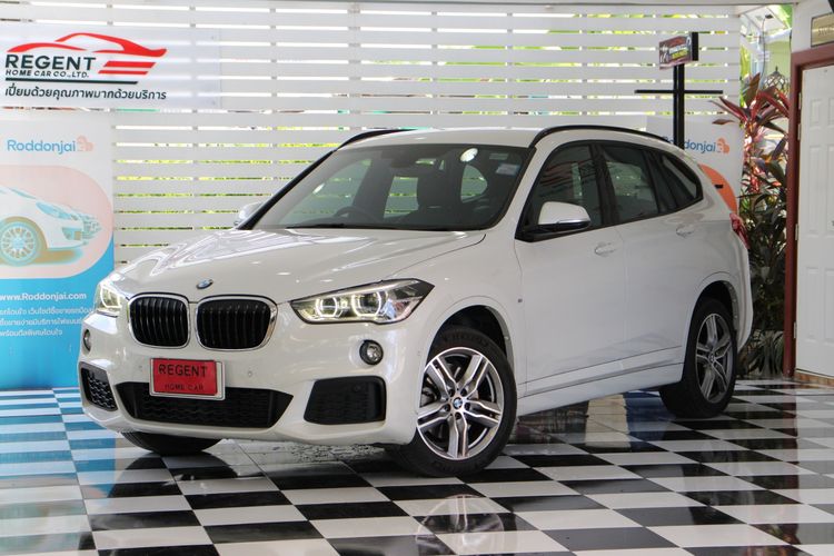 BMW X1 2020 2.0 sDrive20d M Sport Utility-car ดีเซล ไม่ติดแก๊ส เกียร์อัตโนมัติ ขาว รูปที่ 3