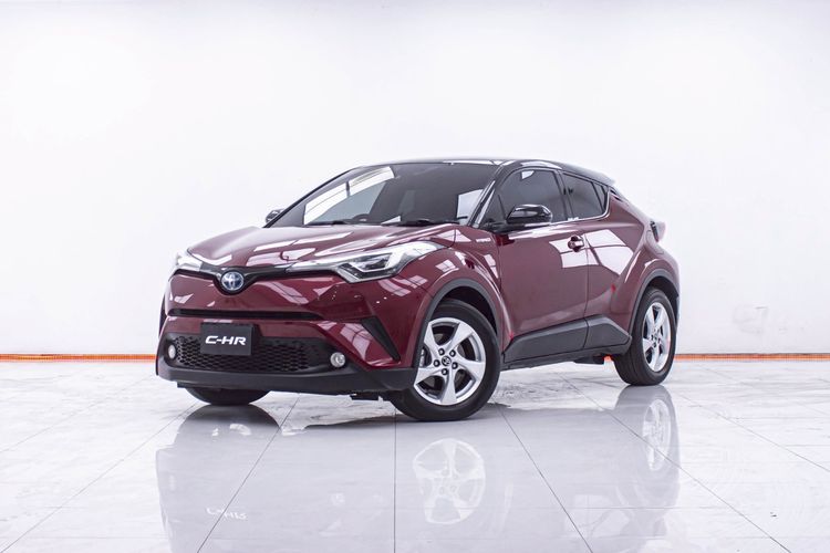 รถ Toyota C-HR 1.8 Hybrid Hi สี แดง