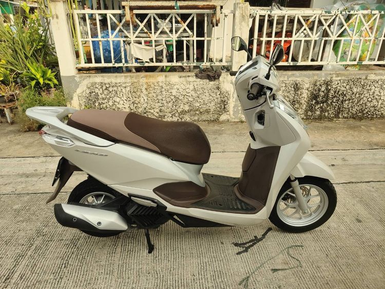 🛵ยังไงก็ขาย LEAD125 ปี 65 เครื่องดี สีสวย กุญแจรีโมท เล่มชุดโอนครบ+เปลี่ยนถ่ายน้ำมันเครื่องฟรี ส่งฟรี30 ก.ม รูปที่ 3