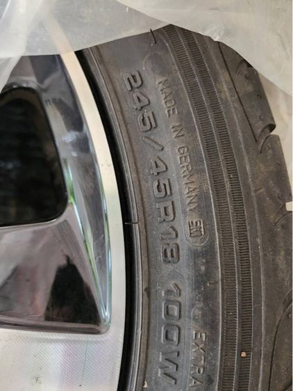 ยางรถตู้ Benz วีโต้ ผลิตเยอรมัน
