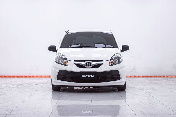 Honda Brio 2013 1.2 S Sedan เบนซิน ไม่ติดแก๊ส เกียร์อัตโนมัติ ขาว รูปที่ 4