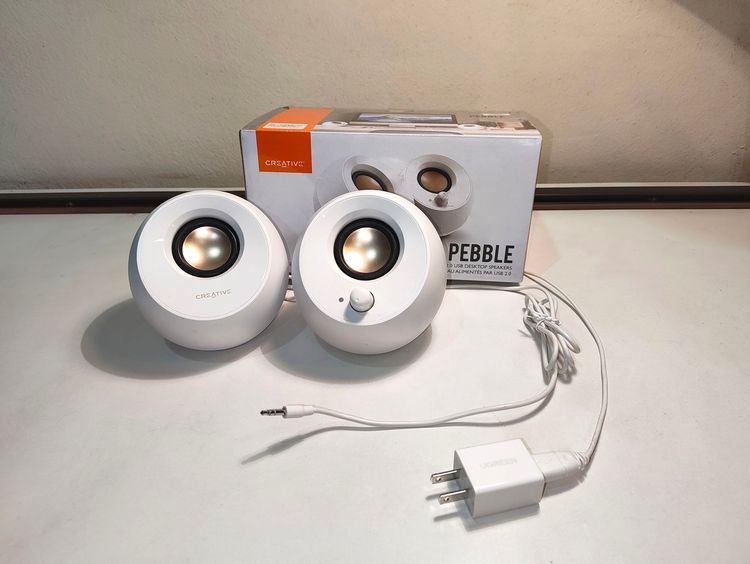 หูฟัง ลำโพง ไมโครโฟน Creative Pebble v2.