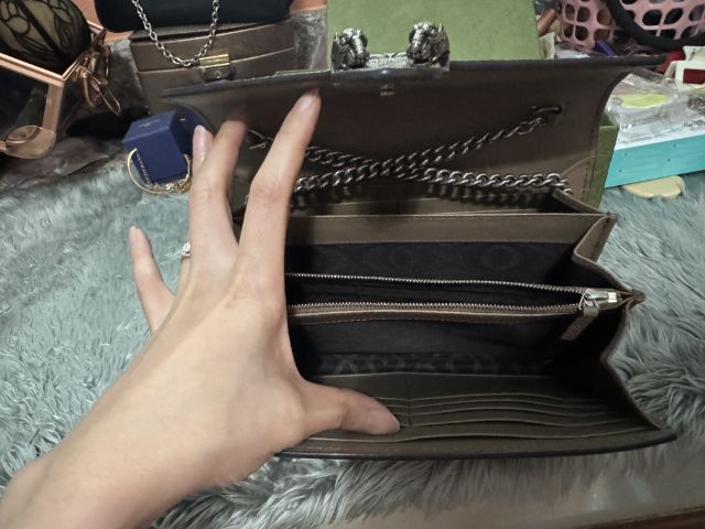 กระเป๋าสะพาย Gucci แท้ มือ2 ใบครบ กล่องครบ รูปที่ 5