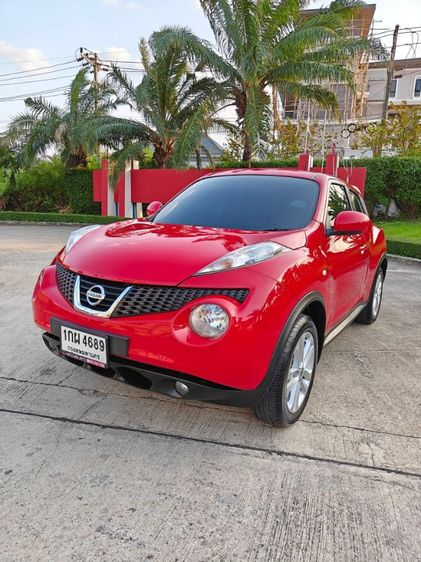 Nissan Juke 2014 1.6 V Sedan เบนซิน ไม่ติดแก๊ส เกียร์อัตโนมัติ แดง