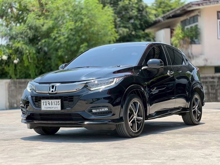 Honda HR-V 2017 1.8 RS Utility-car เบนซิน ไม่ติดแก๊ส เกียร์อัตโนมัติ ดำ รูปที่ 3