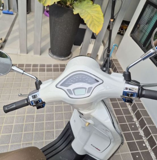 ขายด่วนค่ะ vespa primavera 2023 รูปที่ 8