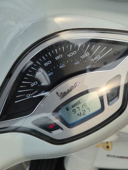 ขายด่วนค่ะ vespa primavera 2023 รูปที่ 4